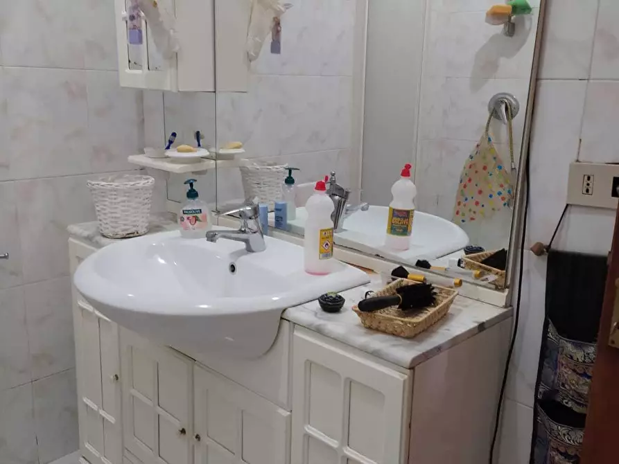 Immagine 5 di Trilocale in vendita  in Viale Vincenzo Noceta 1a a Rieti