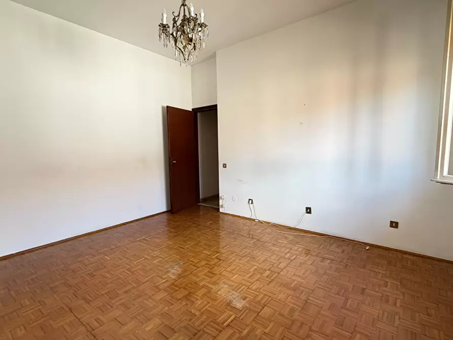 Immagine 5 di Quadrilocale in vendita  a Rovigo
