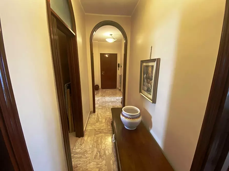 Immagine 15 di Trilocale in vendita  in Via Salvo D'Acquisto 11 a Triggiano