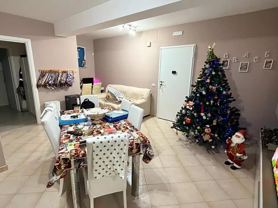 Immagine 3 di Bilocale in vendita  in Via g. di vittorio a Casamassima