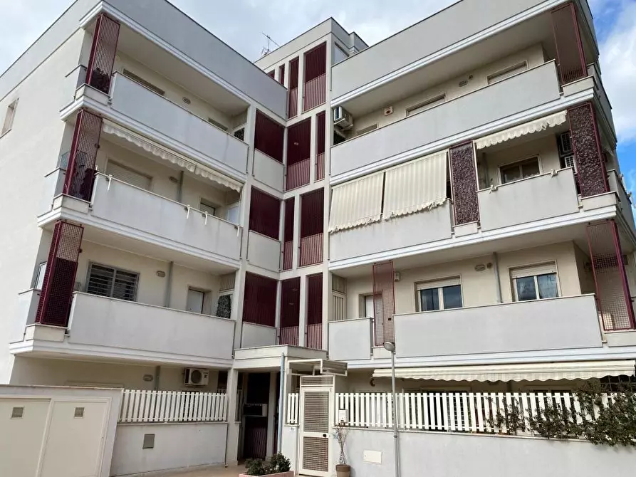 Immagine 9 di Trilocale in vendita  in Via Taranto 18 a Casamassima