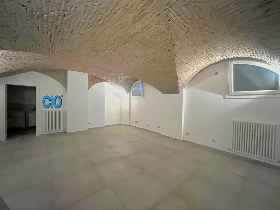 Immagine 13 di Quadrilocale in affitto  a Bologna