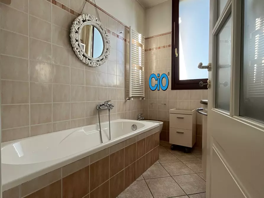 Immagine 8 di Attico in vendita  a Castel San Pietro Terme