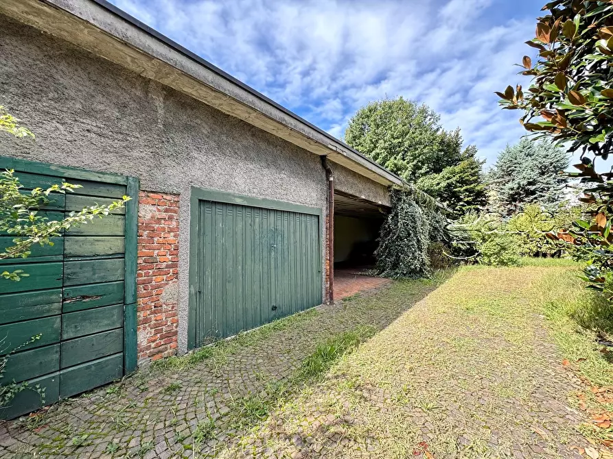 Immagine 42 di Villa in vendita  in Via Fratelli Bandiera a Nerviano