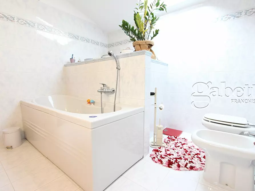 Immagine 30 di Villetta a schiera in vendita  in Via Cesare Battisti a Nerviano