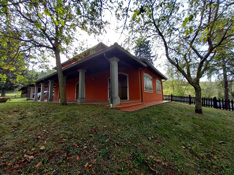 Immagine 2 di Casa indipendente in vendita  in Piazza Del Mercato 4 a Novafeltria