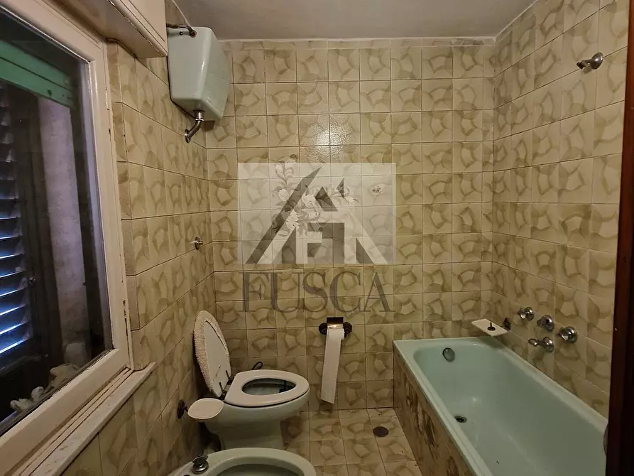 Immagine 14 di Villa in vendita  in Via dei Landucci a Lucca