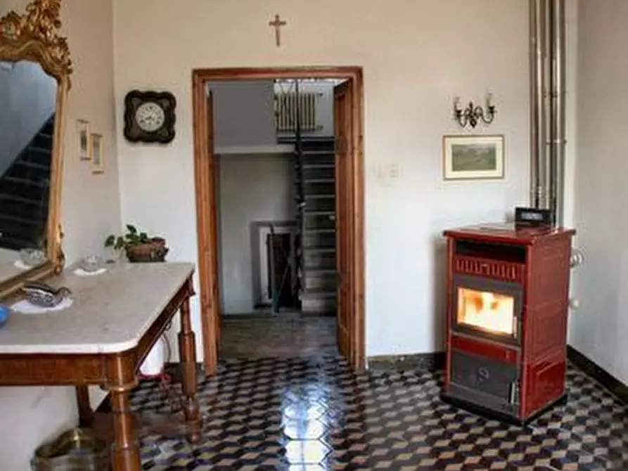 Immagine 26 di Villa in vendita  in Via di Matraia a Capannori