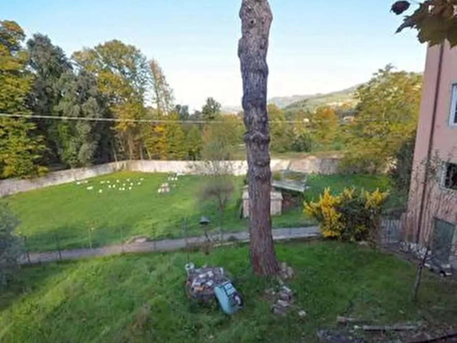 Immagine 33 di Villa in vendita  in Via di Matraia a Capannori