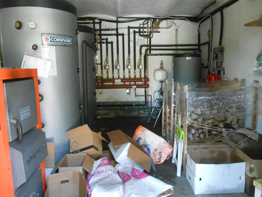 Immagine 28 di Rustico / casale in vendita  in Via per massaciuccoli a San Giuliano Terme