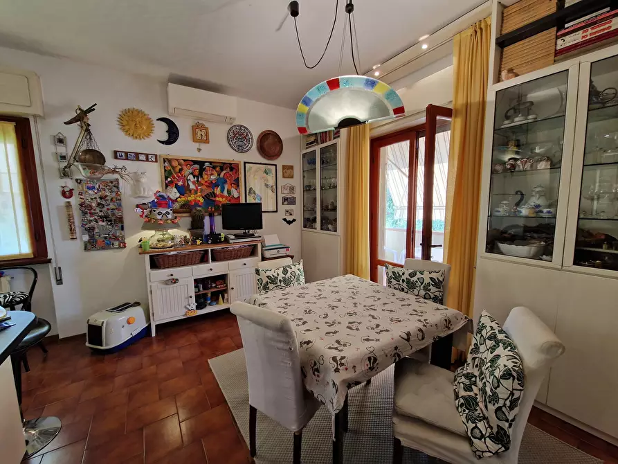 Immagine 5 di Villa in vendita  in Via del Bozzo a Lucca