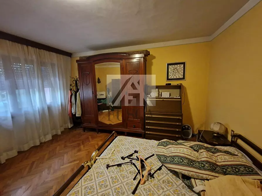 Immagine 12 di Villa in vendita  in Via Vittorio Bachelet a Lucca