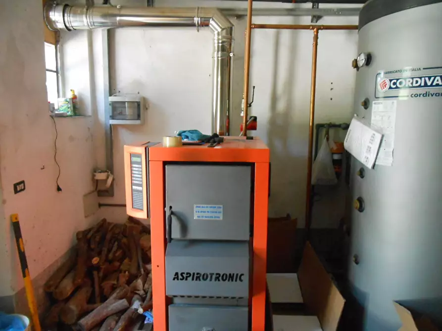 Immagine 25 di Rustico / casale in vendita  in Via per massaciuccoli a San Giuliano Terme