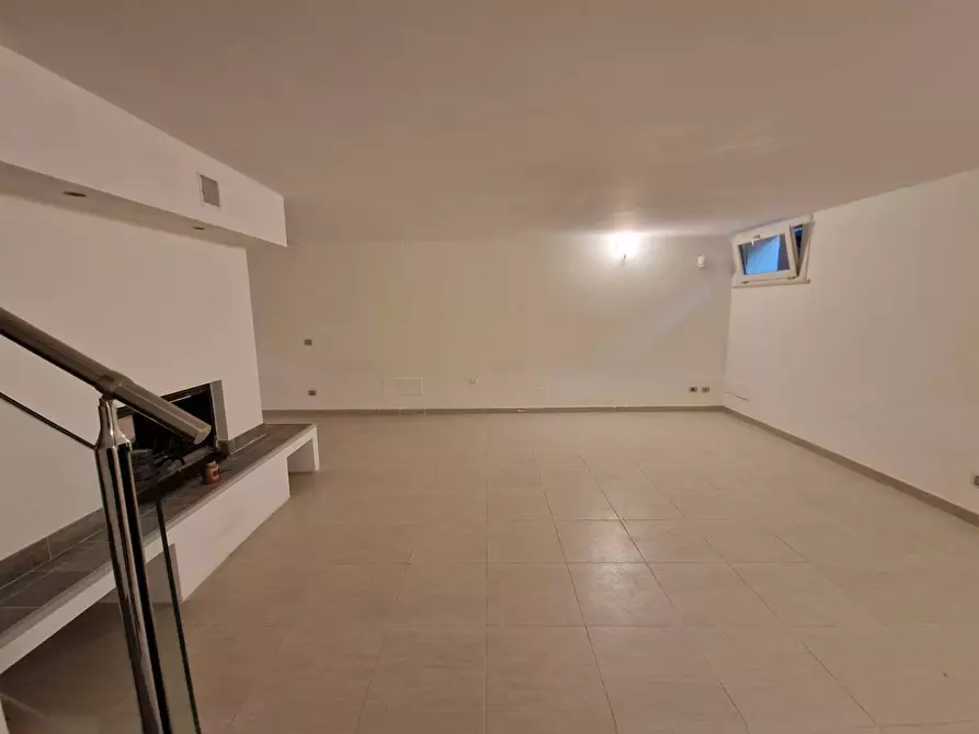 Immagine 4 di Villa in vendita  in Via Sottomonte a Capannori