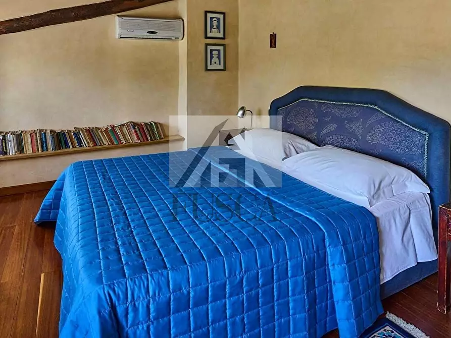 Immagine 42 di Rustico / casale in vendita  in Via del Giardinetto a Lucca