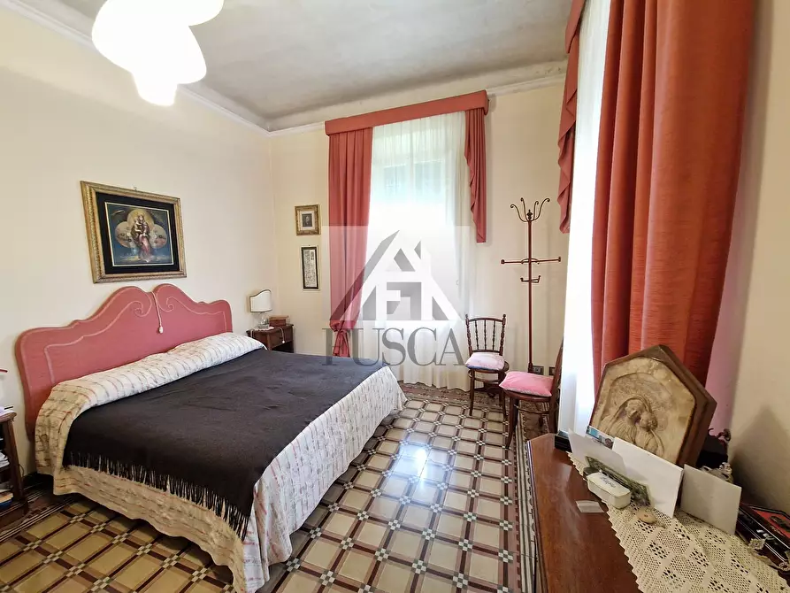 Immagine 33 di Villa in vendita  in Via Enrico Pea a Lucca