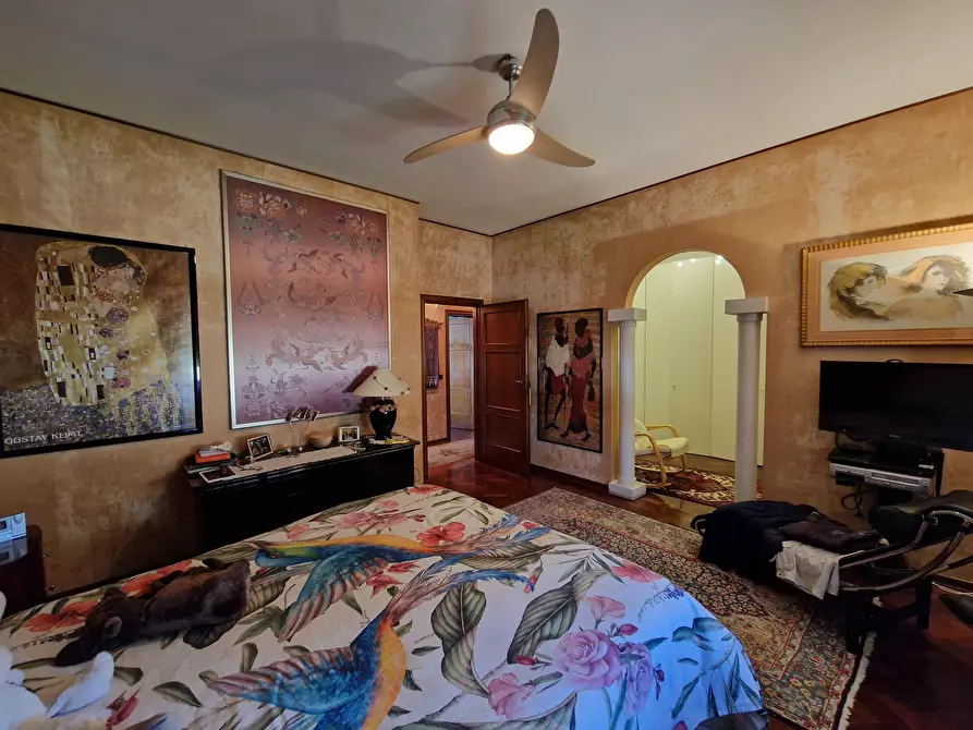 Immagine 16 di Villa in vendita  in Via del Bozzo a Lucca