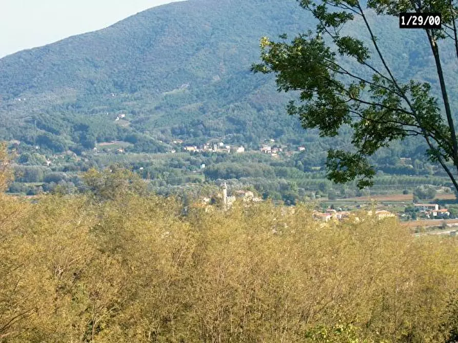 Immagine 34 di Rustico / casale in vendita  in Via Vecchia di Nozzano a Lucca