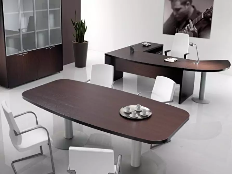 Immagine 10 di Ufficio in affitto  in Viale Puccini a Lucca