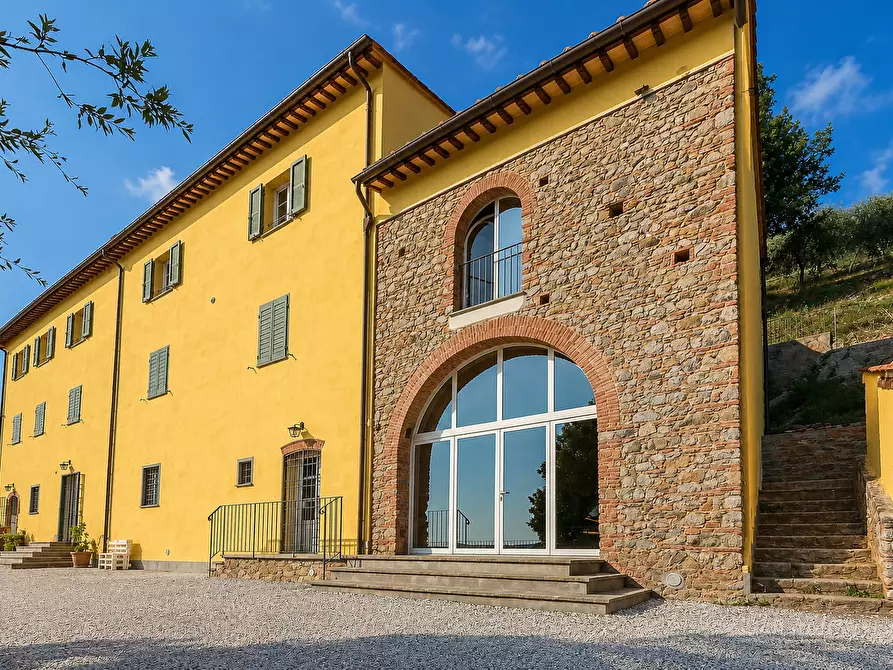Immagine 1 di Rustico / casale in vendita  in Via Sarzanese 3482 a Lucca