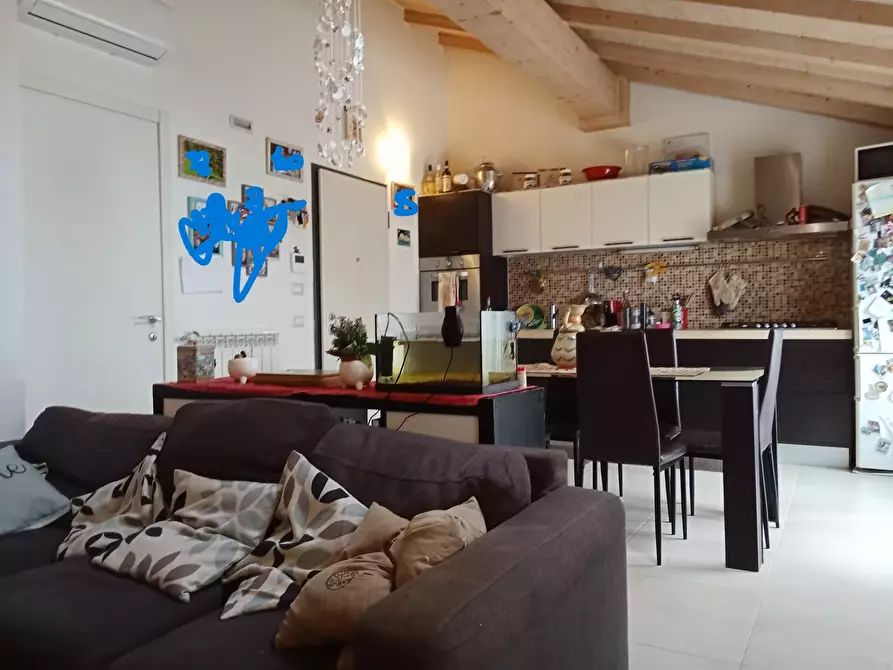 Immagine 12 di Casa semindipendente in vendita  a Viareggio