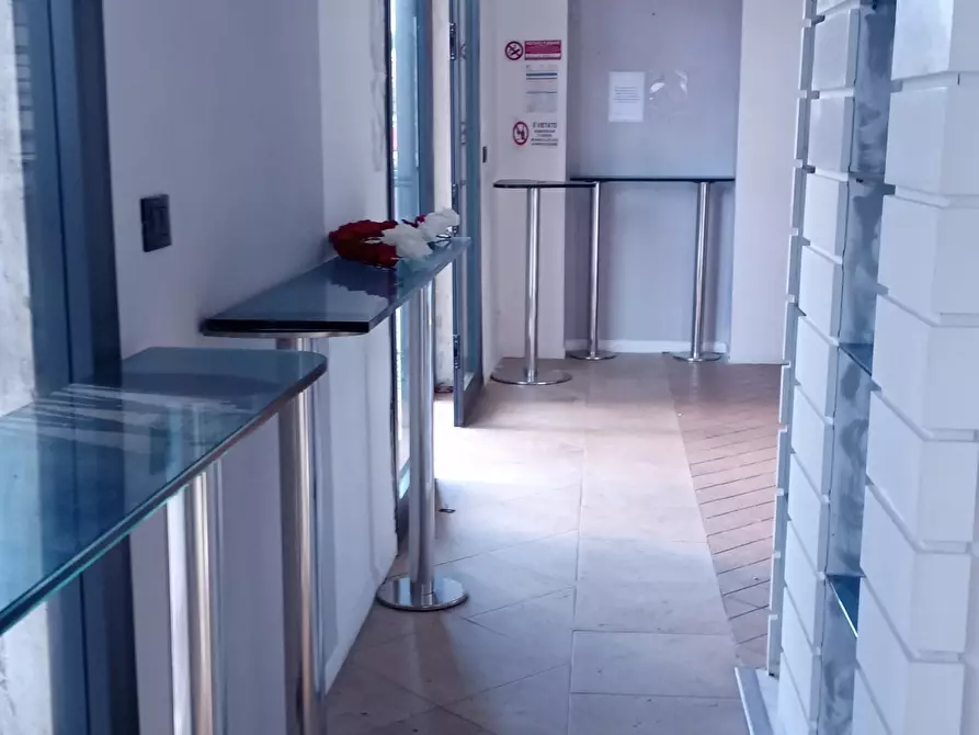 Immagine 5 di Bar / Ristorante in affitto  a Camaiore