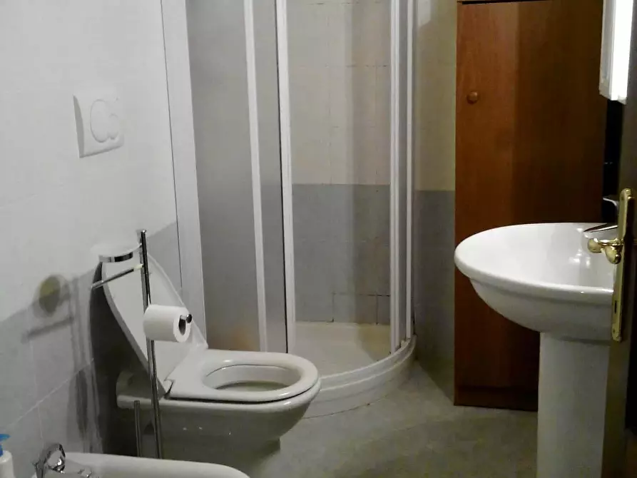 Immagine 2 di Bilocale in vendita  a Massarosa