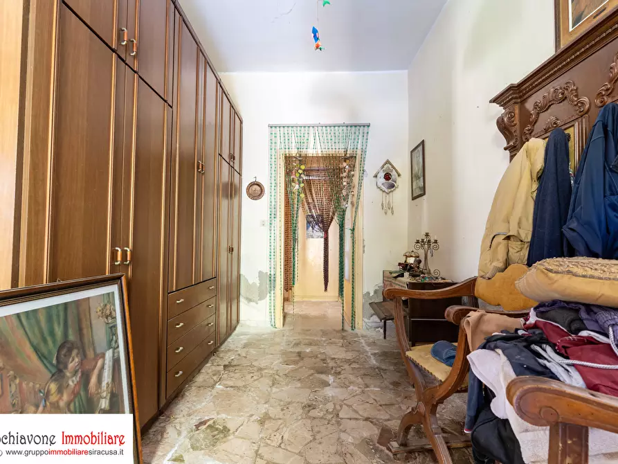 Immagine 36 di Villa in vendita  a Siracusa
