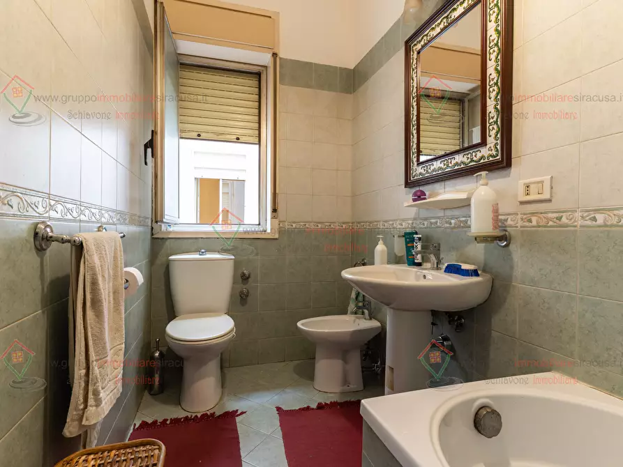 Immagine 9 di Pentalocale in vendita  a Siracusa