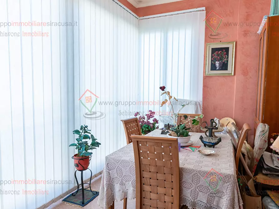 Immagine 18 di Pentalocale in vendita  a Siracusa