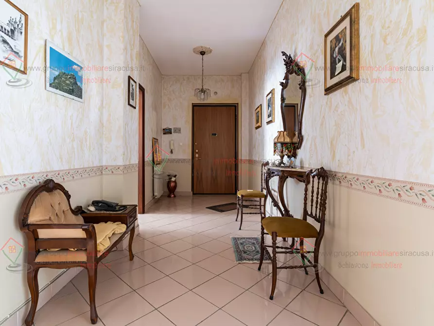 Immagine 4 di Quadrilocale in vendita  a Siracusa