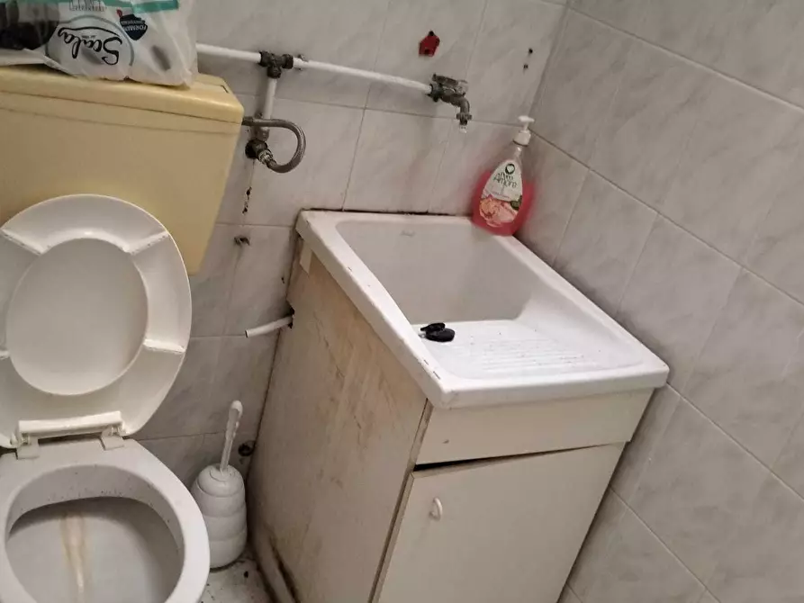 Immagine 7 di Ufficio in affitto  a Siracusa