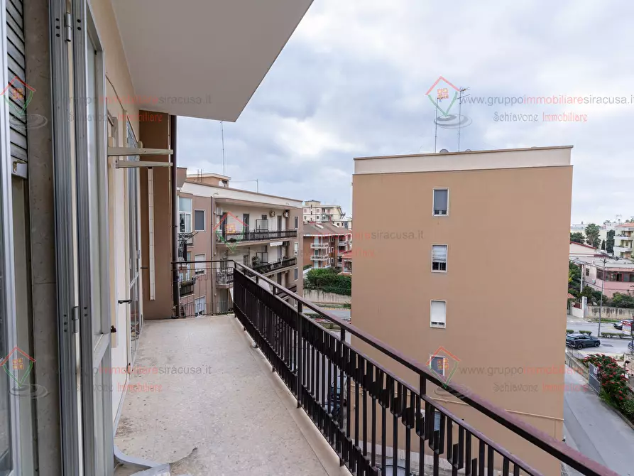 Immagine 19 di Quadrilocale in vendita  a Siracusa