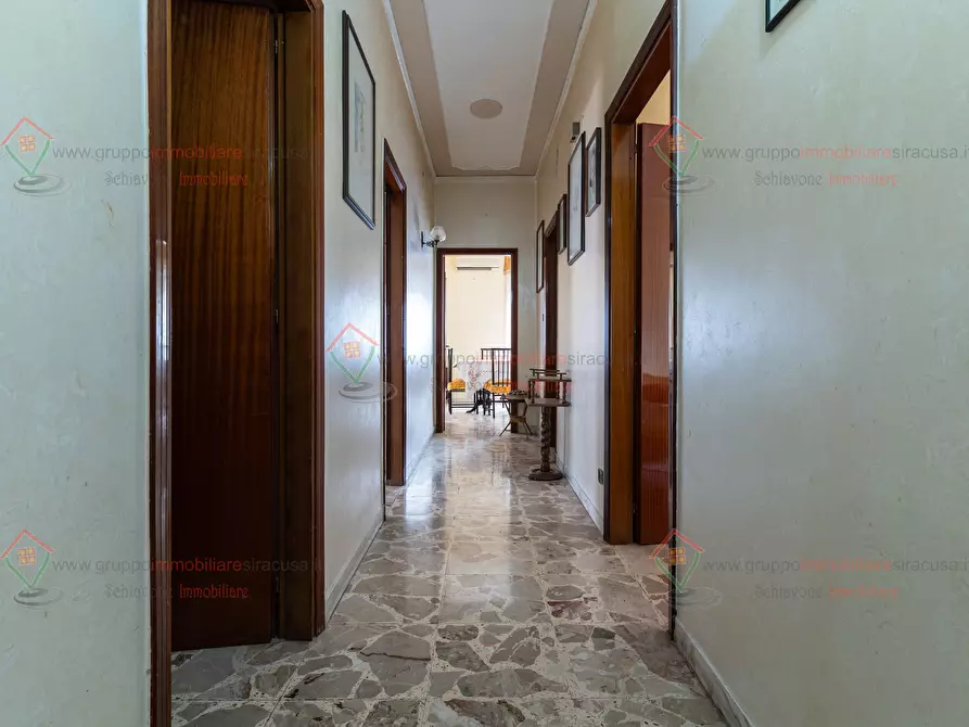 Immagine 5 di Quadrilocale in vendita  a Siracusa