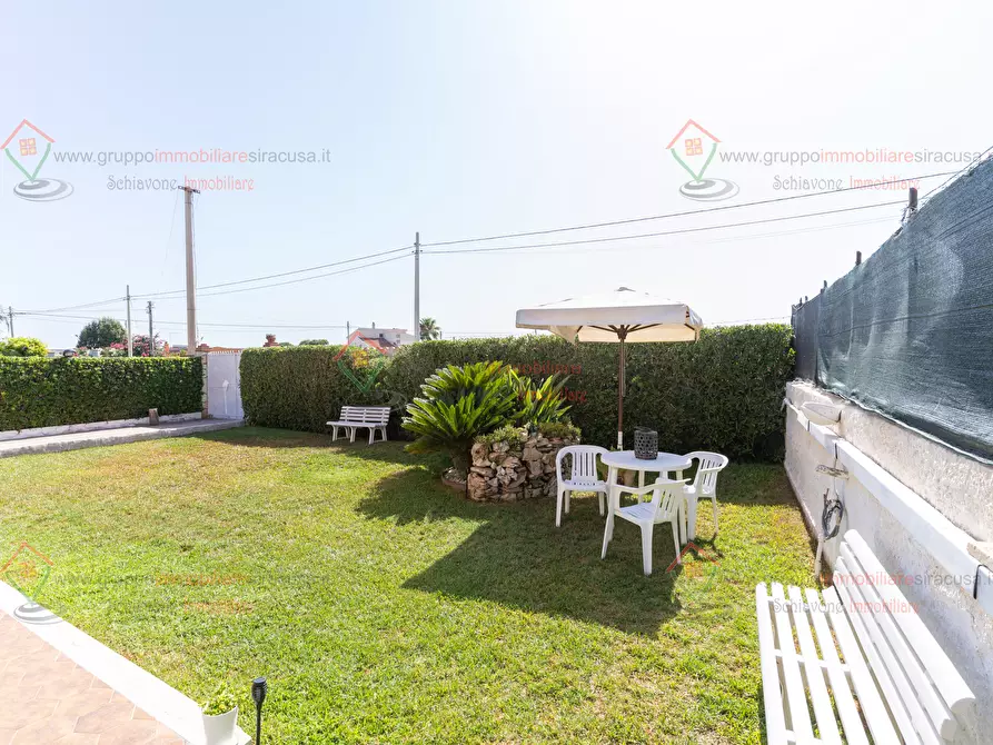 Immagine 26 di Villa in vendita  a Siracusa