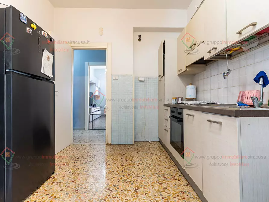 Immagine 6 di Quadrilocale in vendita  a Siracusa