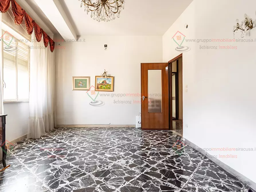 Immagine 10 di Pentalocale in vendita  a Siracusa