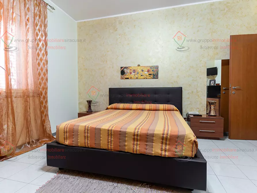 Immagine 13 di Quadrilocale in vendita  a Siracusa