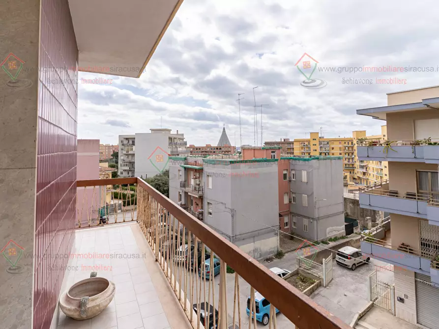 Immagine 20 di Pentalocale in vendita  a Siracusa