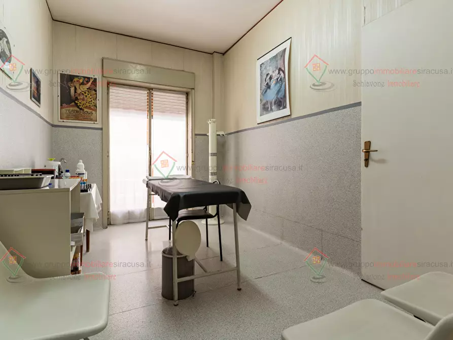 Immagine 8 di Appartamento in vendita  a Siracusa