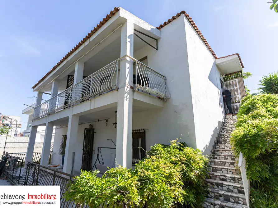 Immagine 5 di Villa in vendita  a Siracusa