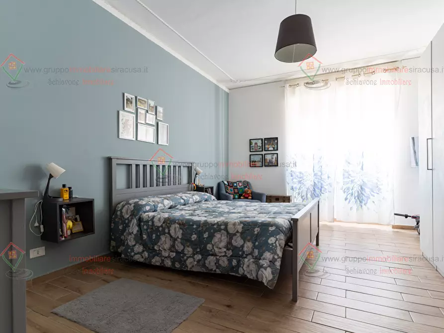 Immagine 13 di Trilocale in vendita  a Siracusa