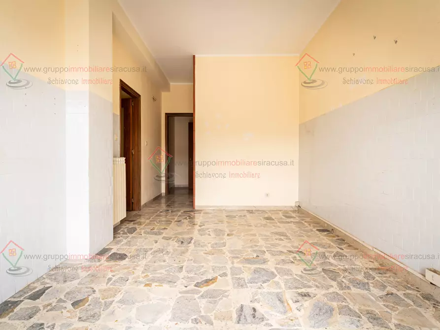Immagine 5 di Appartamento in vendita  a Siracusa