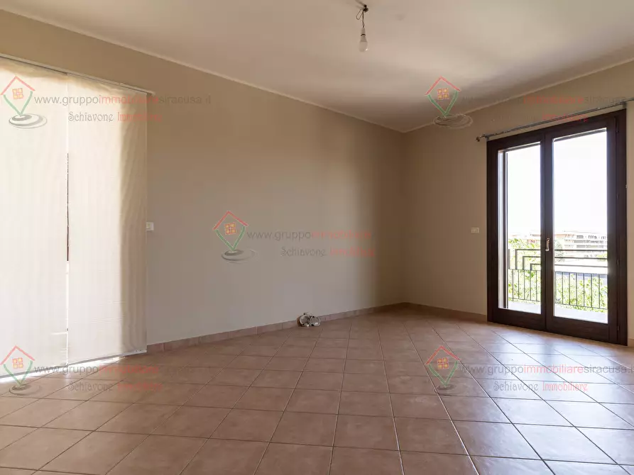 Immagine 15 di Quadrilocale in vendita  a Siracusa