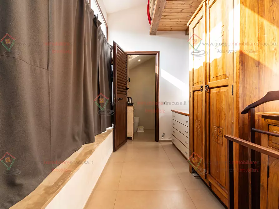 Immagine 44 di Villa in vendita  a Siracusa