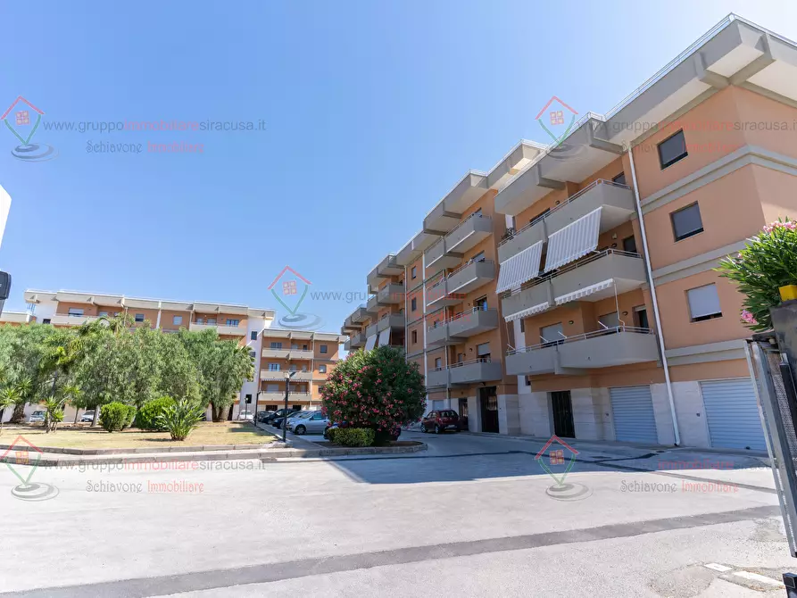 Immagine 1 di Pentalocale in vendita  a Siracusa