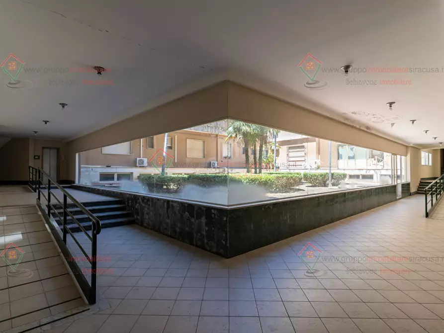 Immagine 28 di Pentalocale in vendita  a Siracusa