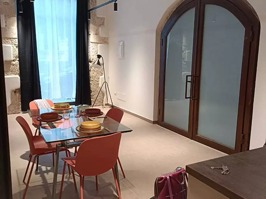 Immagine 1 di Appartamento in affitto  a Siracusa
