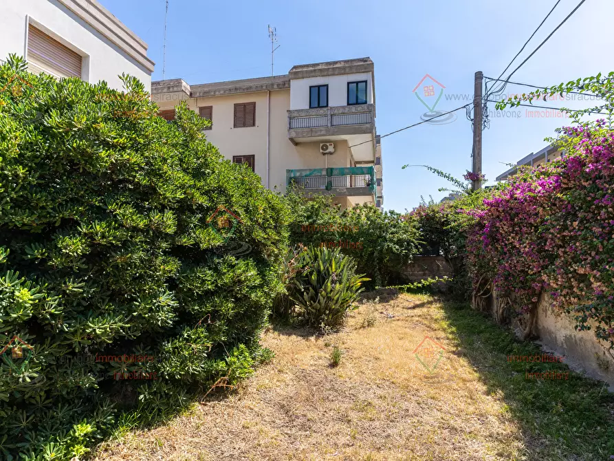 Immagine 17 di Appartamento in vendita  a Siracusa