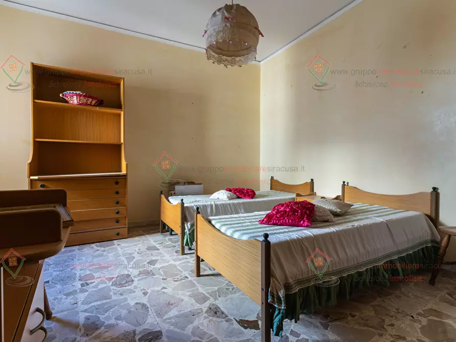 Immagine 6 di Quadrilocale in vendita  a Siracusa